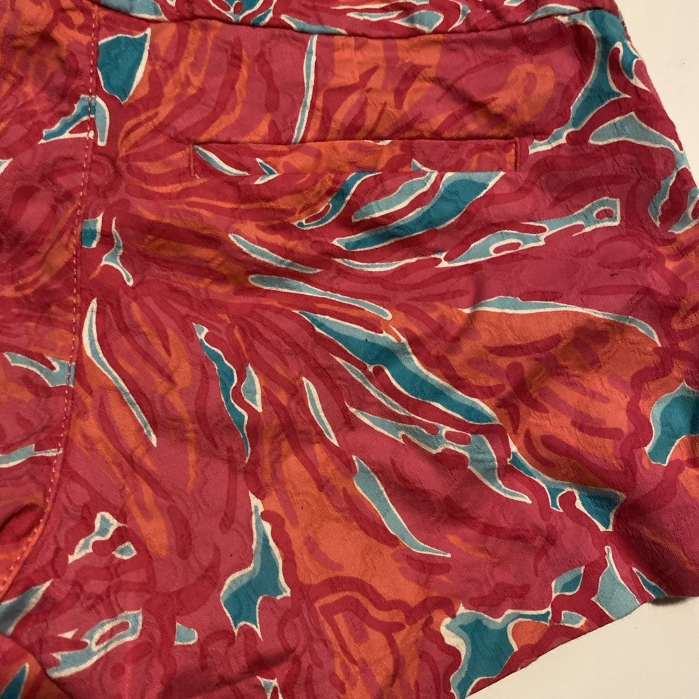 LILLY PULITZER SEA BLUE FLIRTY SEA "ELLIE" SHORTS RETIRED PRINT SIZE 00 - Picture 14 of 15